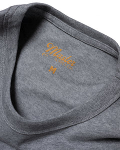 T-Shirt: Grey
