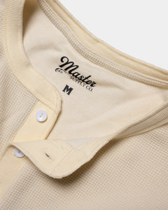 Henley: Cream